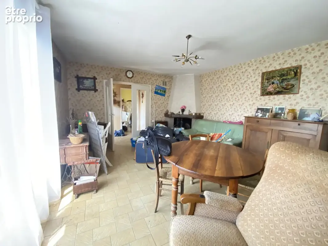 Villa  à rénover sur sous-sol complet et terrain attenant - photo 3