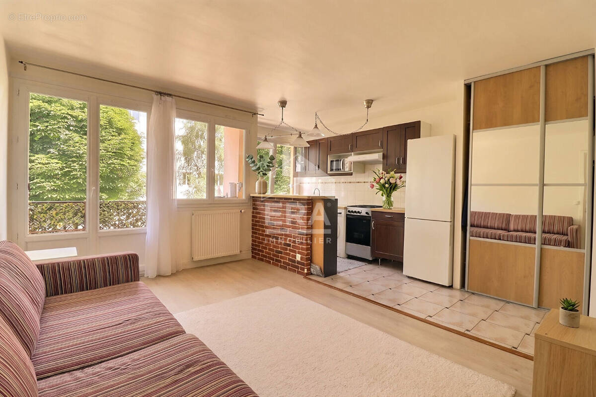 Appartement à COLOMBES