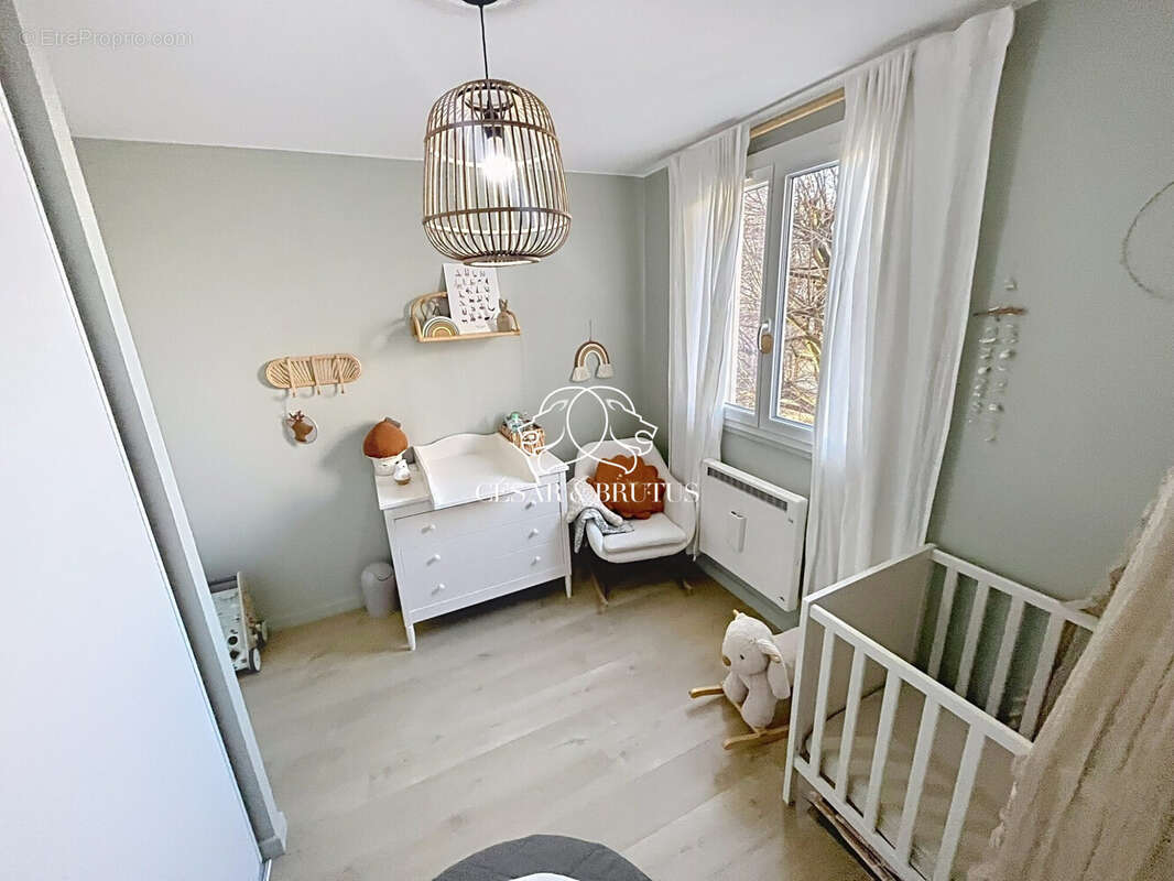 Appartement à LYON-8E