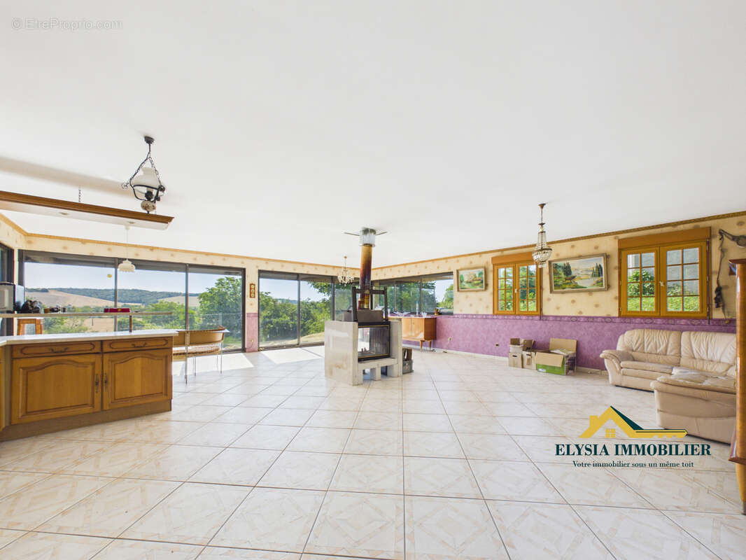 Maison 5 pièces 133 m2 BUREY-EN-VAUX 55140 - photo 4