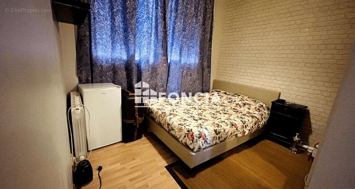 Appartement à FRESNES