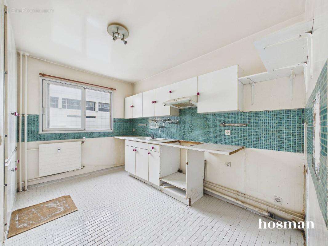 Appartement à PARIS-15E
