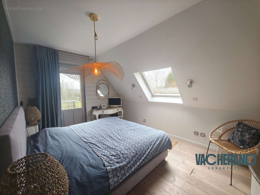 Maison 181 m² à Estaires  - photo 6