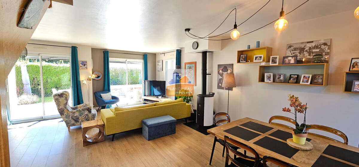 Maison à SAINTE-PAZANNE