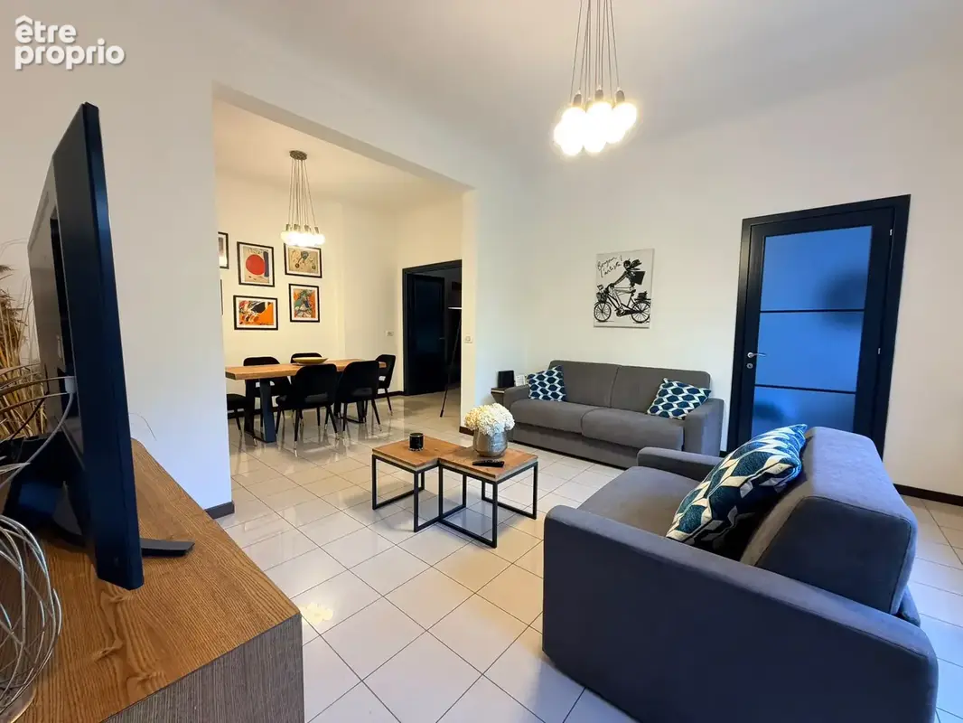 MENTONE - MADONE -  A quelques pas des plages, spacieux 3P de 72,43 m2 rénové avec balcon et cave. - photo 11