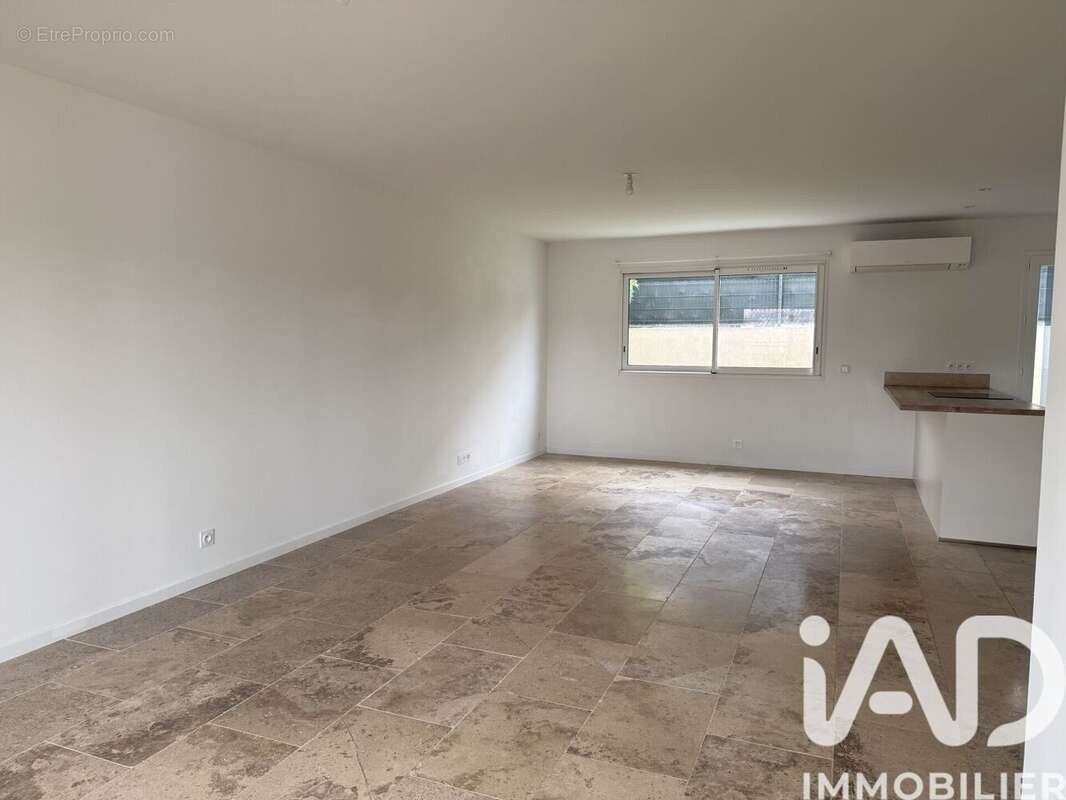 Photo 3 - Maison à LA MOTTE