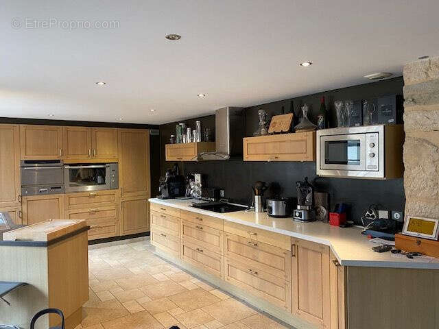 Maison à VILLEFRANCHE-SUR-SAONE