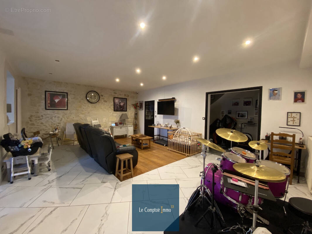 Maison à SAINTE-EULALIE