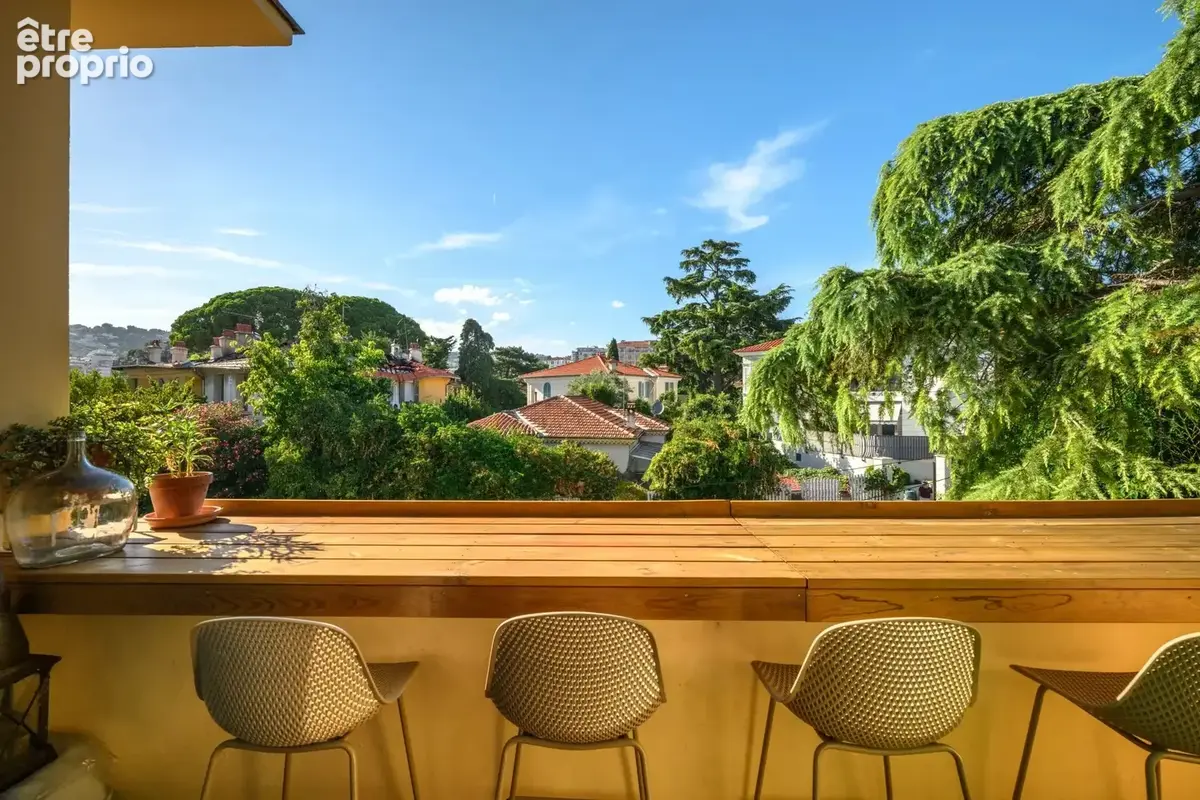 Nice - chambrun - 3 pieces renove avec balcon - photo 3