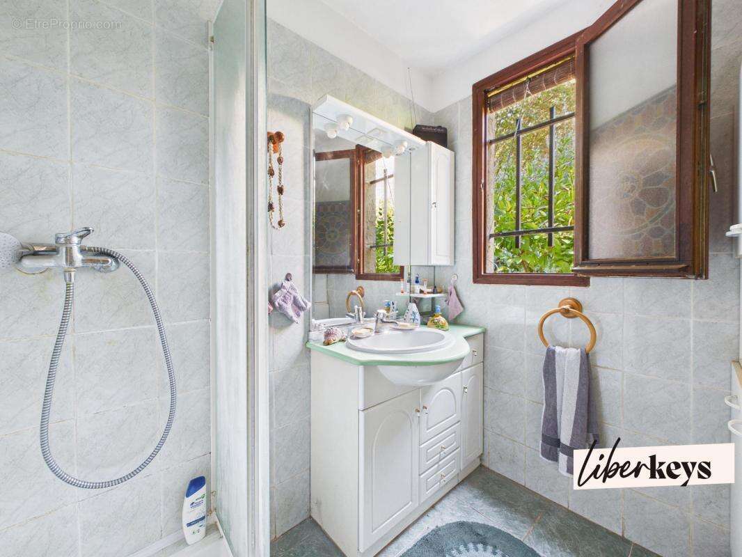 Maison 5 pièces 107 m² avec piscine, terrain 654 m² – Les Arcs - photo 12