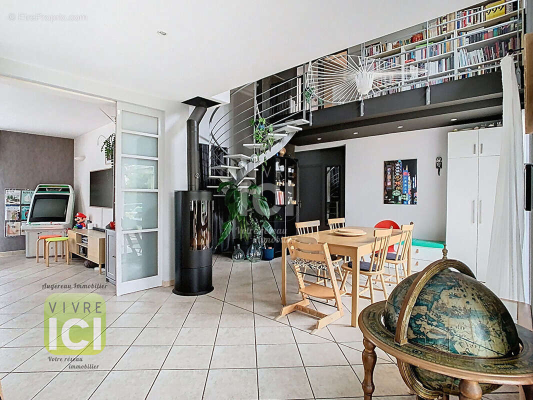 Maison à LA ROMAGNE