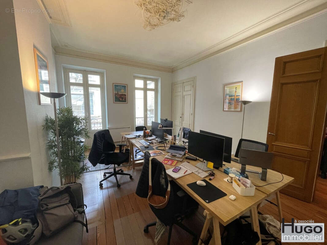 Commerce à BORDEAUX