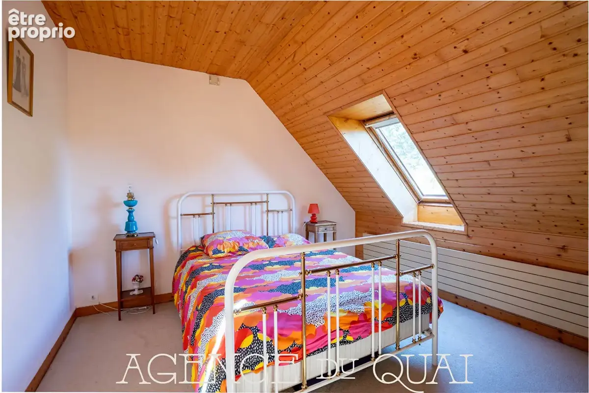 A vendre à Concarneau - Maison d'architecte 200m² sur plus de 4500 m² de terrain clos. - photo 12