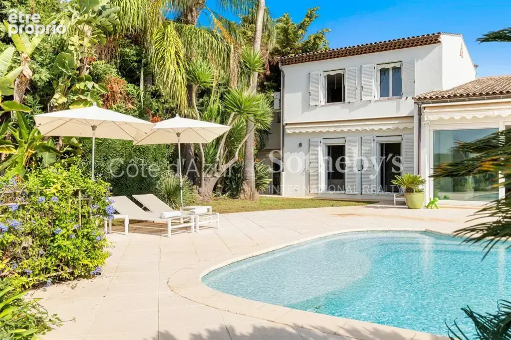 Villeneuve Loubet, villa de 205 m² avec piscine dans un domaine privé sécurisé - photo 19