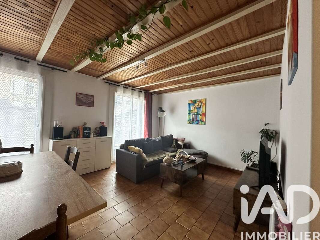 Photo 2 - Appartement à VILLENEUVE-SUR-LOT