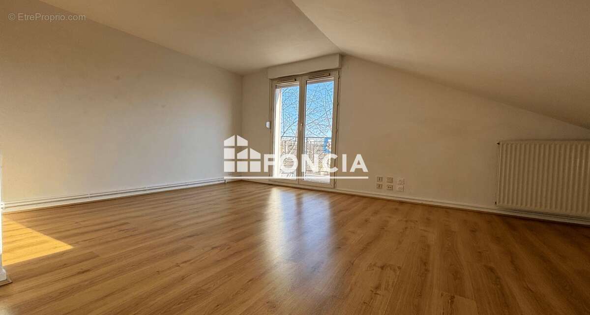 Appartement à EVRY