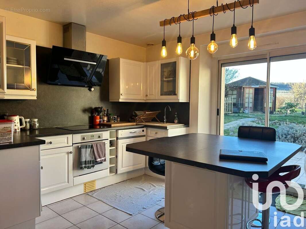 Maison 223 m² à Bergeres-Les-Vertus  - photo 2