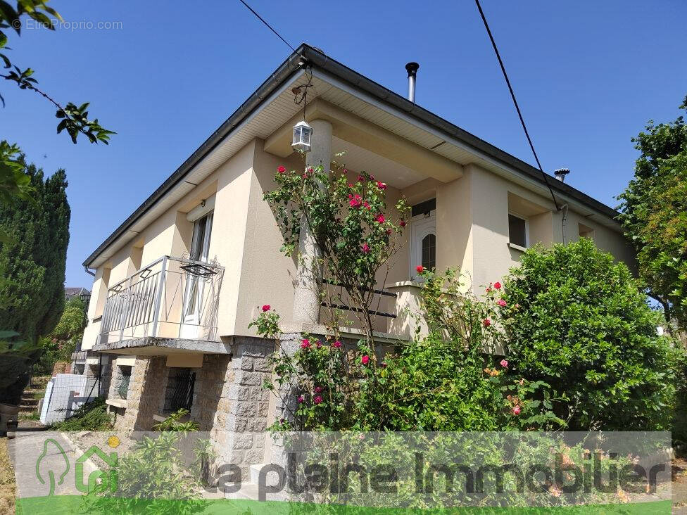 Maison à LA FERTE-MACE