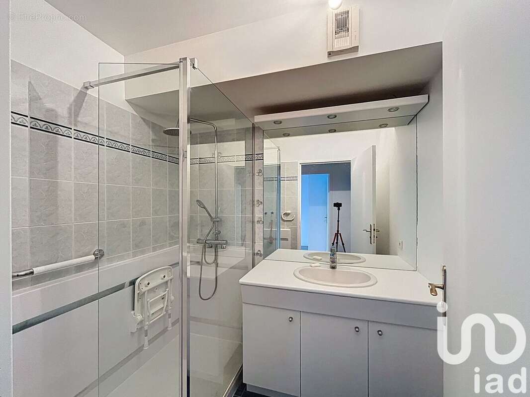 Photo 5 - Appartement à L'ISLE-ADAM