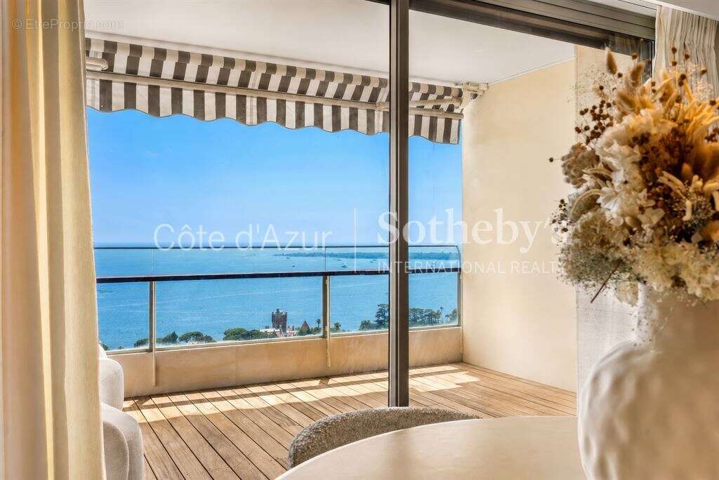 CANNES EDEN Appartement 3 pièces avec vue mer panoramique - photo 5