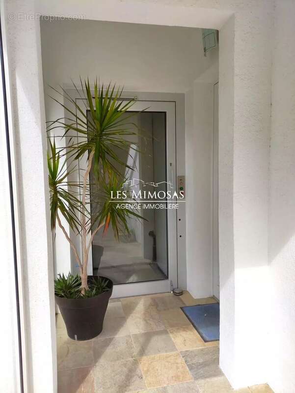 Maison à SAINT-RAPHAEL