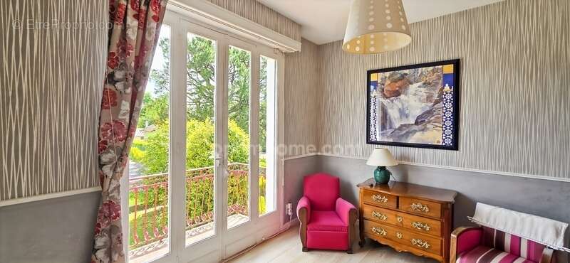Maison à vendre 9 pièces PAU (64) Rare– Entre Trespoey et Allées de Morlaàs – 260 m² et 1300M2 de terrain - photo 10