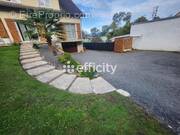 Maison à MERY-SUR-MARNE