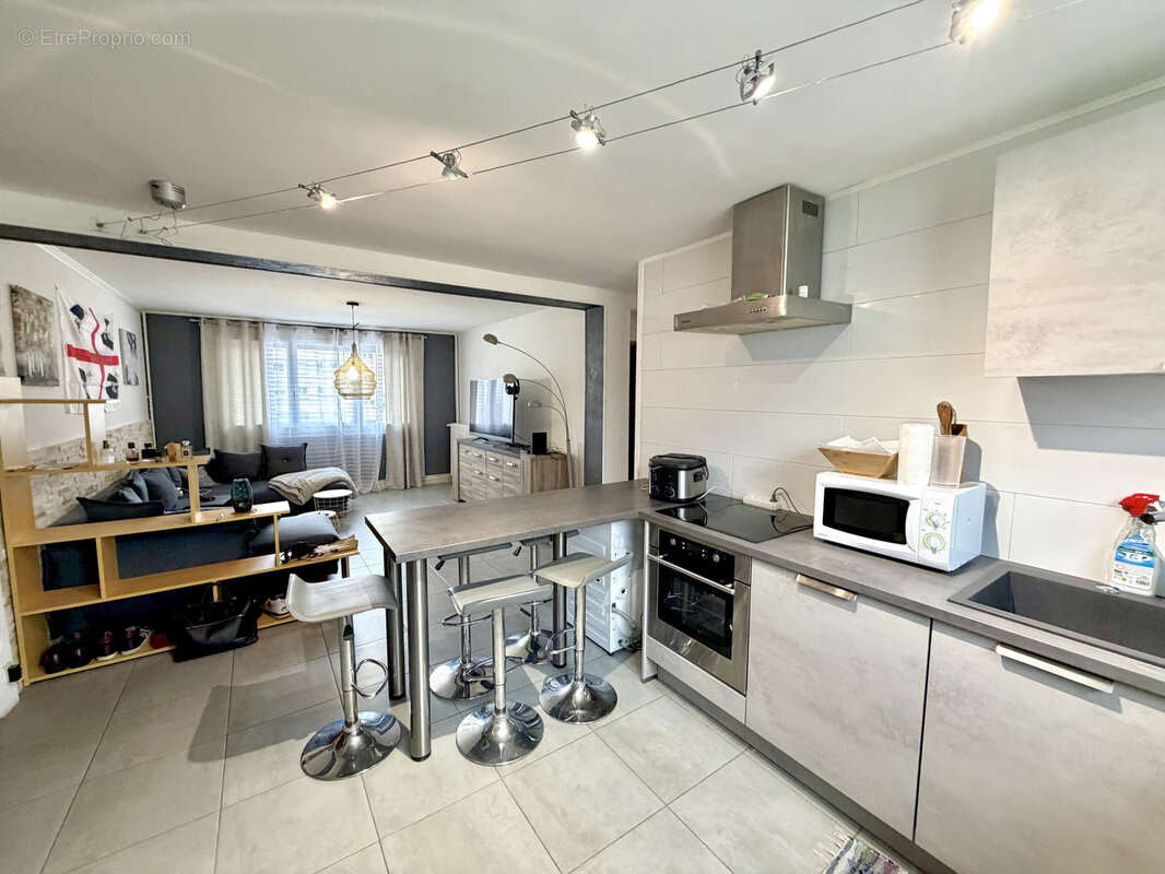 Appartement à SAINT-JEAN-DE-MAURIENNE