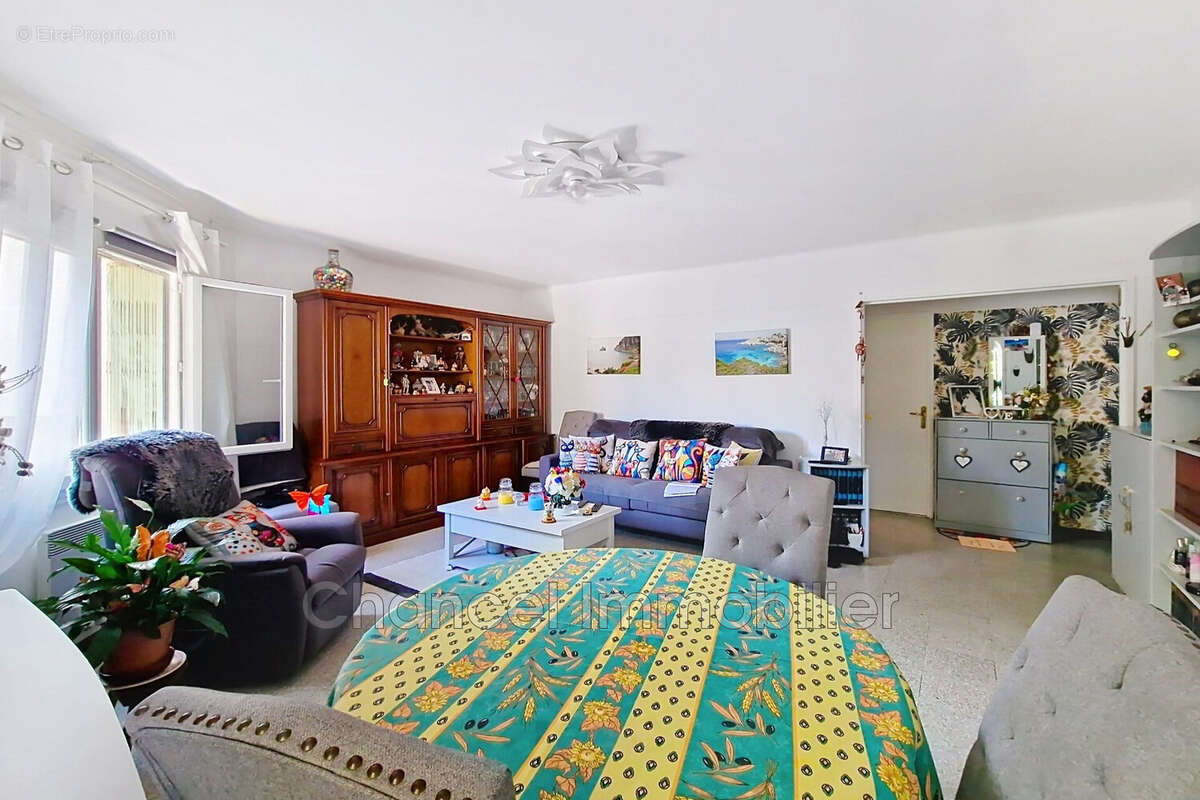 Appartement 48 m² à Antibes  - photo 2
