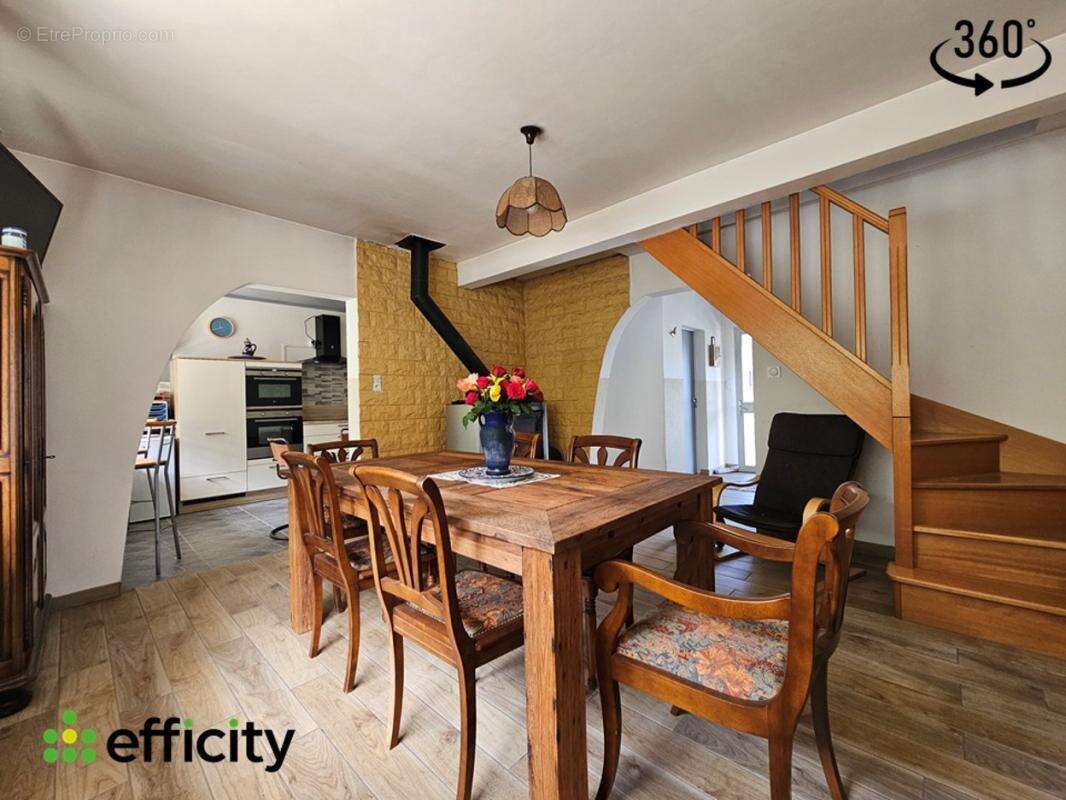 Maison à MARTIGNE-FERCHAUD