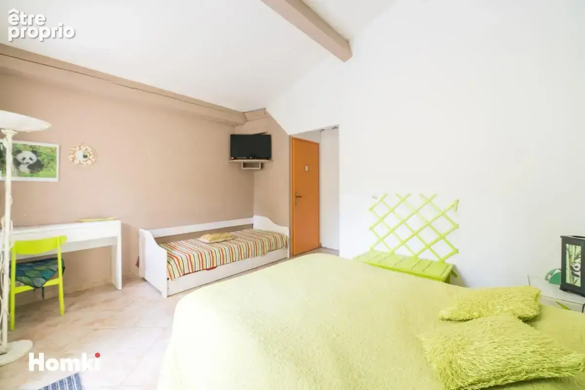 Maison/Villa T7 de 187 m² à Donzère 26290 - photo 12