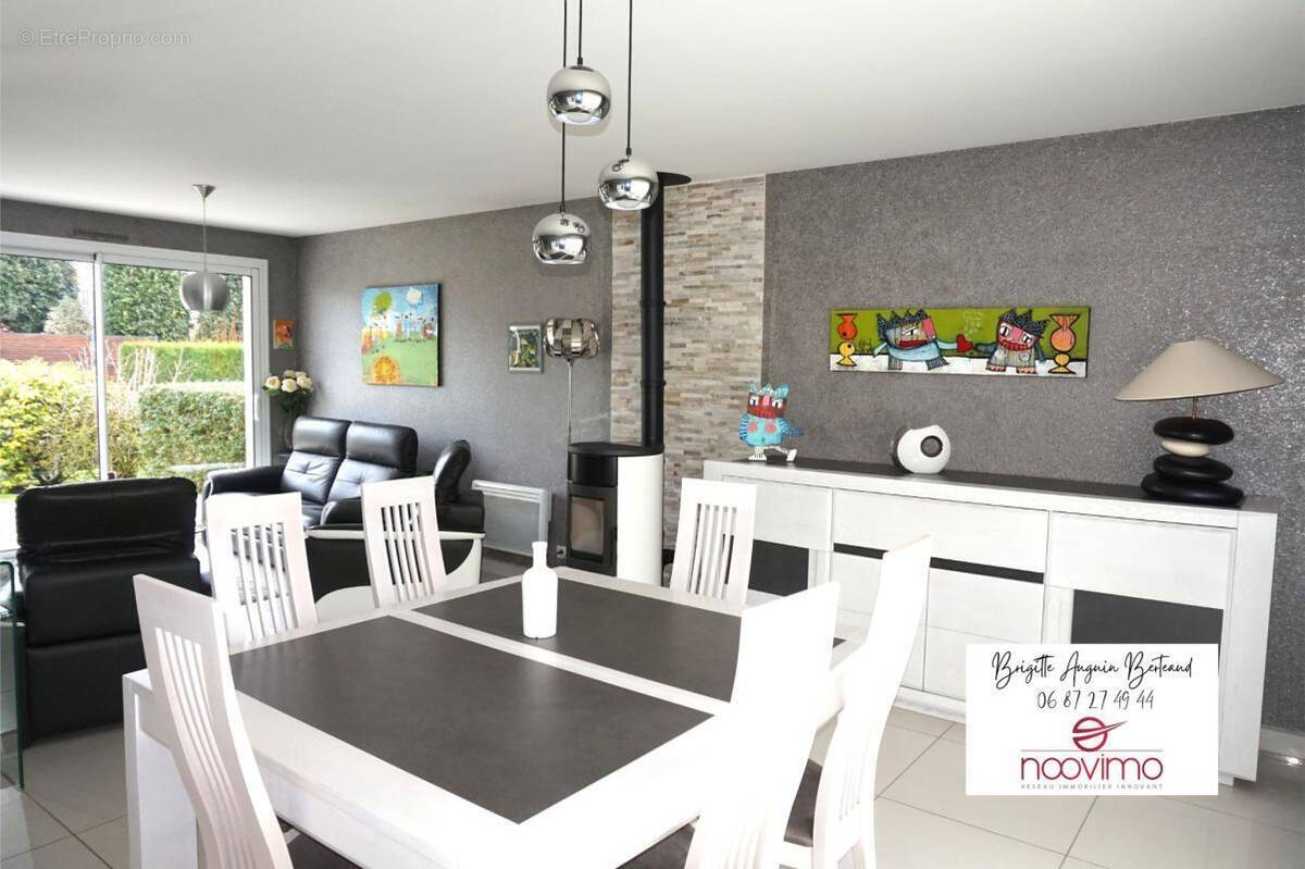 Maison à SAINT-LAURENT-SUR-SEVRE