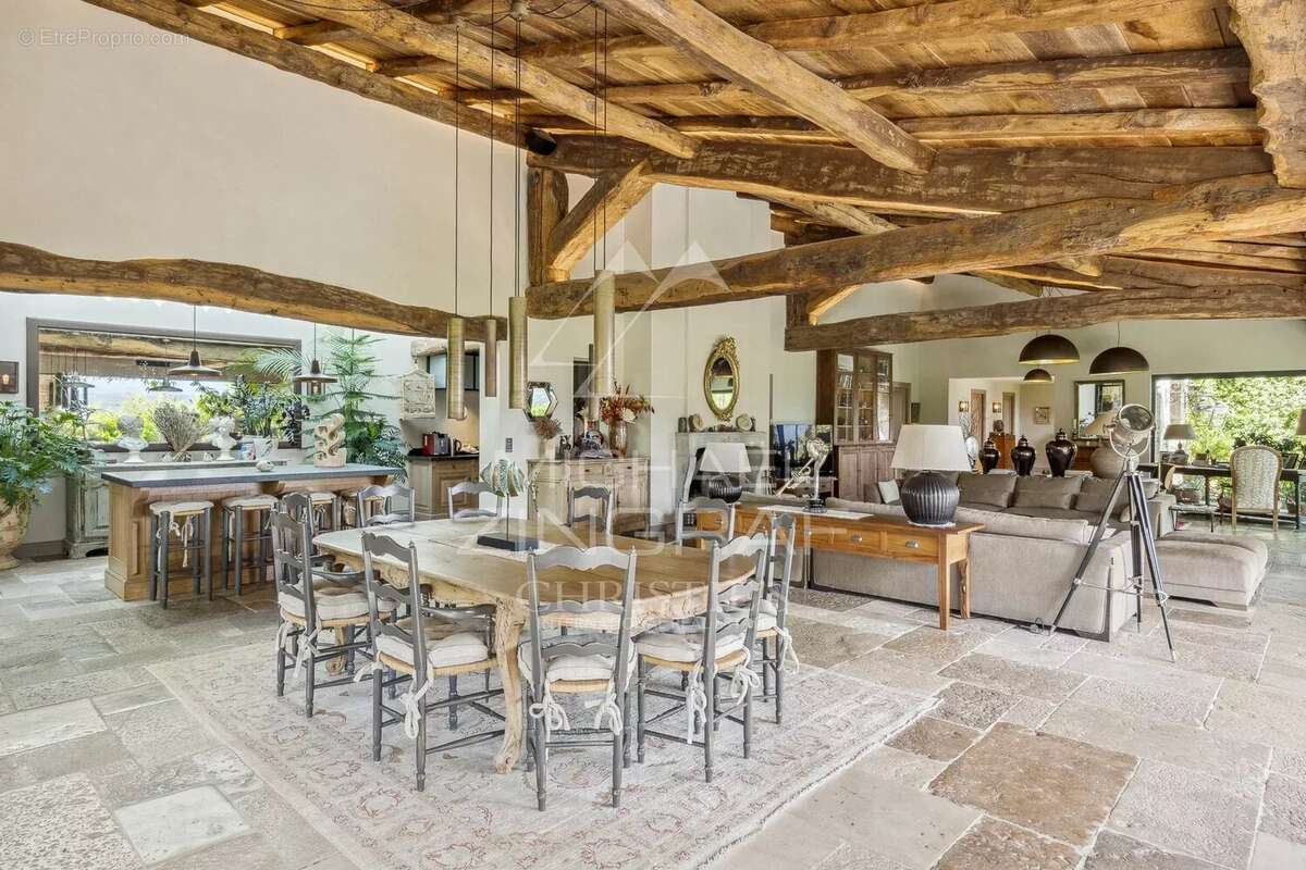 Propriété d’Exception en Provence avec Vue Panoramique sur les Villages Perchés - photo 7