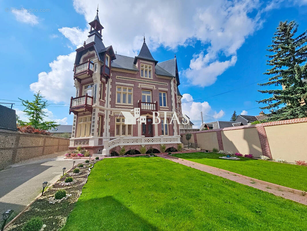Maison à LE NEUBOURG