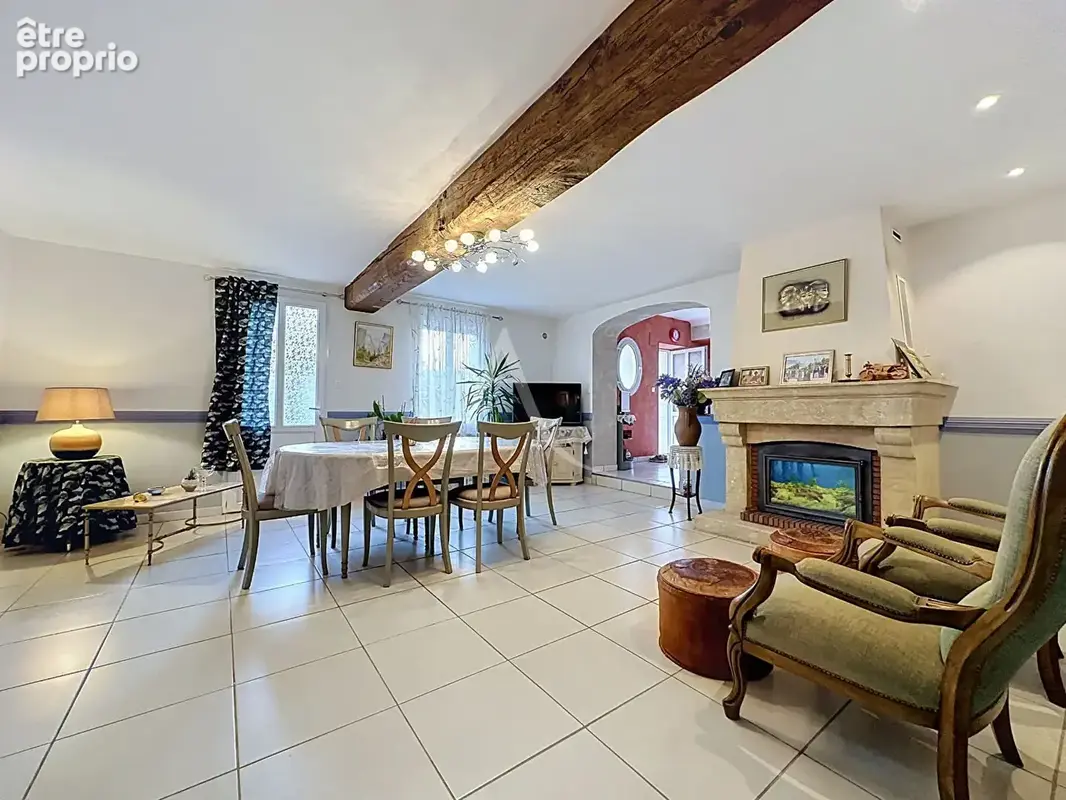 Ensemble immobilier à Longué aux multiples possibilités - photo 9