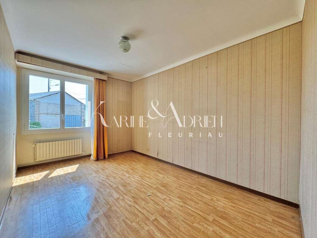 Photo 6 - Maison à POUILLE