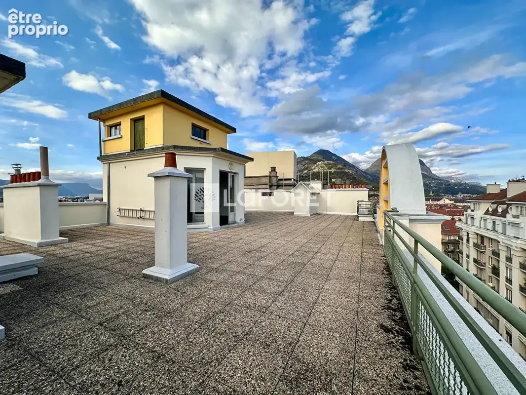 Appartement Grenoble 5 pièce(s) 130.30 m2 - photo 8