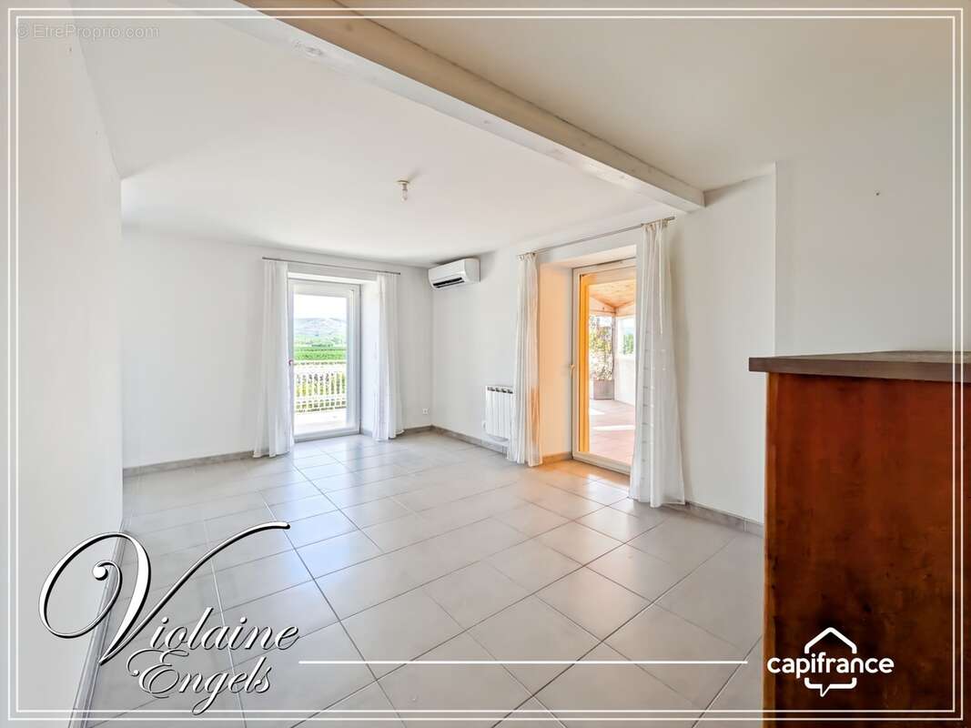 Maison de caractère rénovée avec ascenseur, jardin piscinable – Villedaigne - photo 23