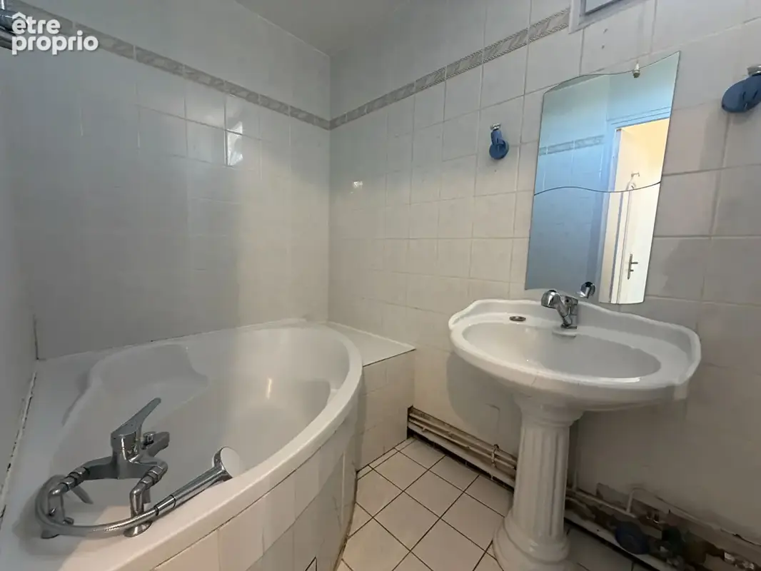 Appartement T3/4 avec vue mer panoramique et cave - photo 14