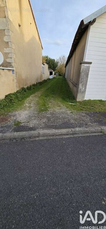 Photo 3 - Terrain à CEAUX-EN-COUHE