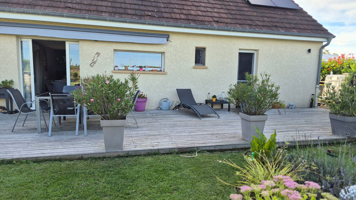 Maison à SAINT-CHRISTOPHE-EN-BRESSE