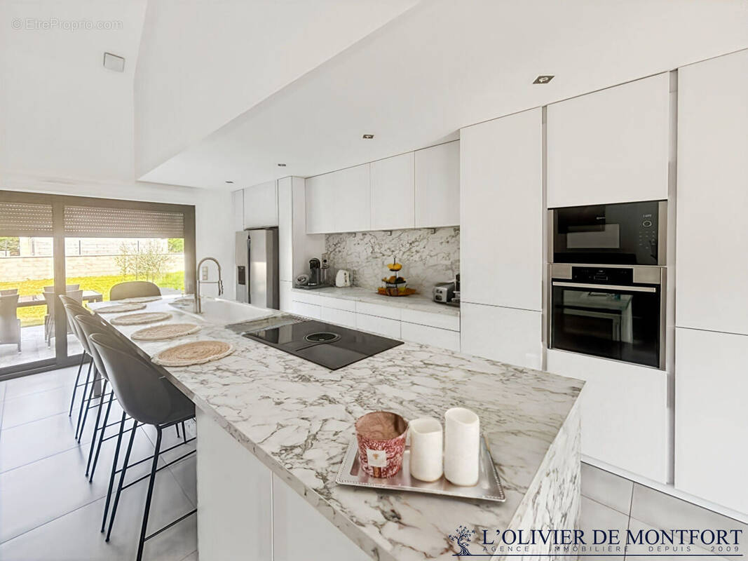 Maison à MONTFORT-L'AMAURY