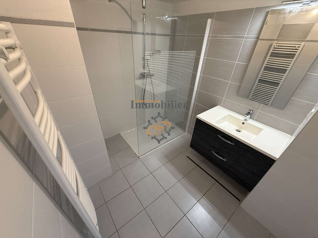 Vente appartement avec ascenseur et garage Saint  Affrique - photo 10