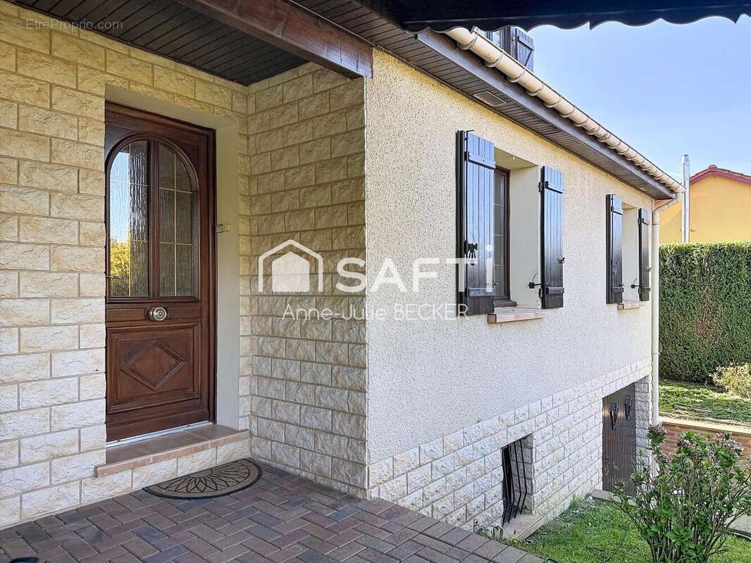 Photo 2 - Maison à BEHREN-LES-FORBACH