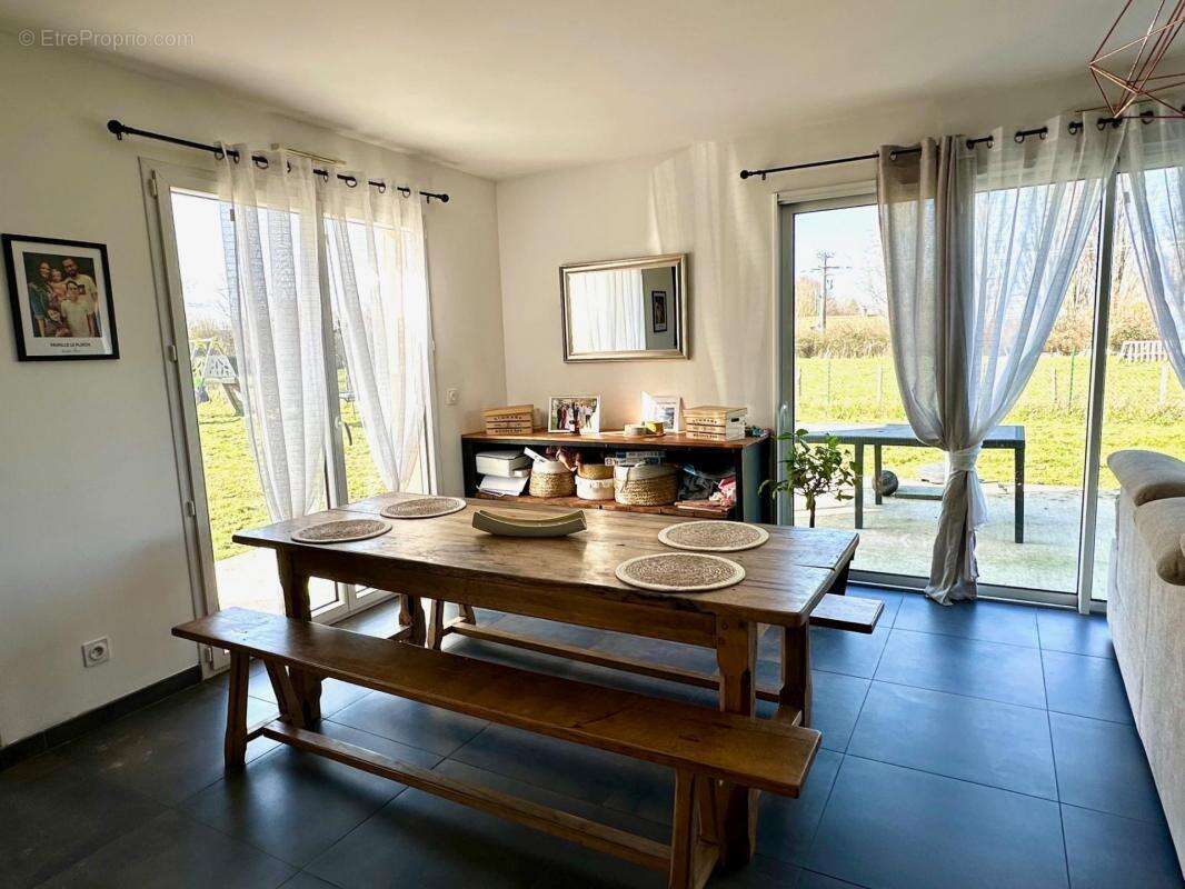 Maison à BEAUMONT-SUR-SARTHE