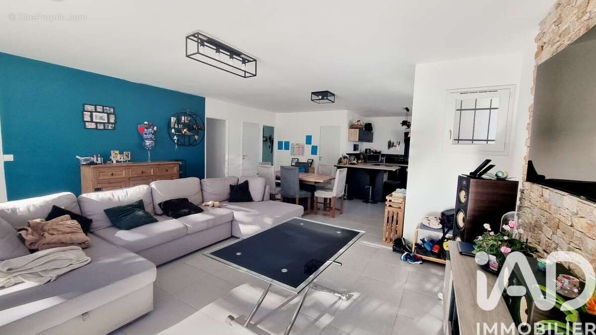 Photo 4 - Maison à ROUGIERS