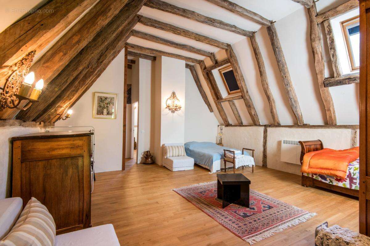 Maison à THEMINES