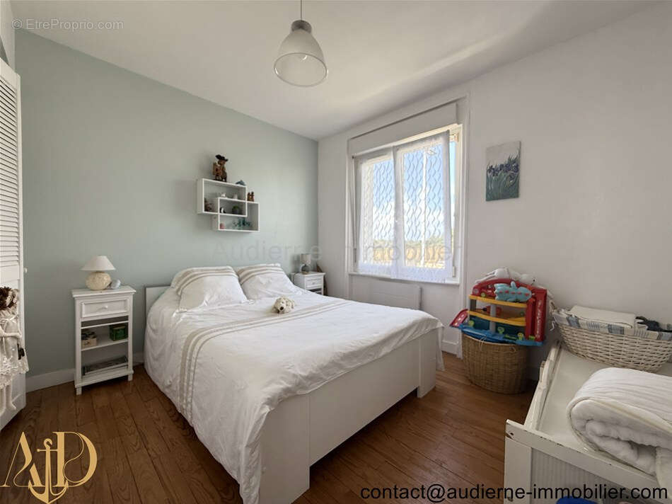 Maison à CLEDEN-CAP-SIZUN