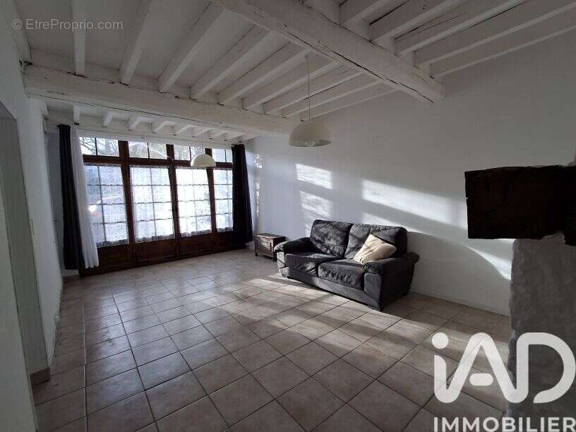 Maison 133 m² à Dampierre-Sous-Bouhy  - photo 6