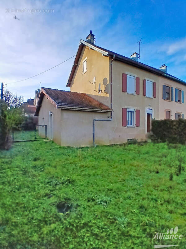 Maison à BETHONCOURT